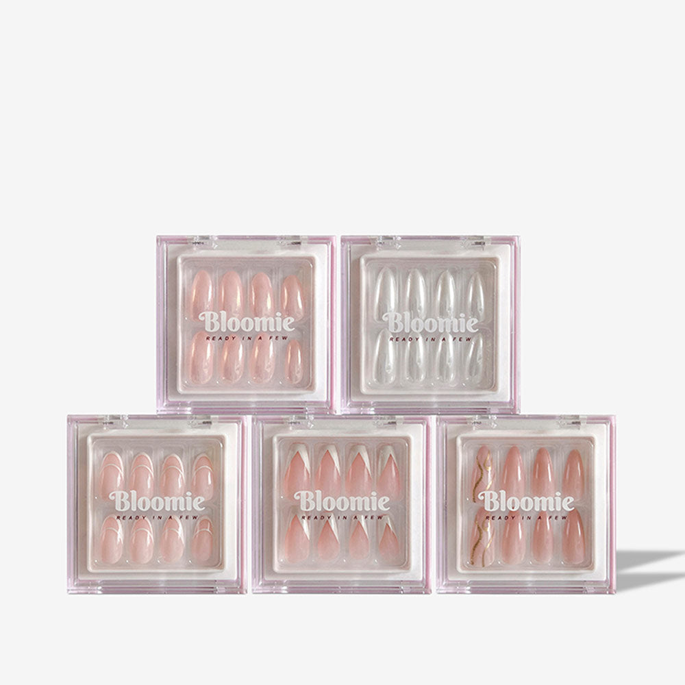 five piece press on nail bundle set with chrome finish medium length with coffin and almond shape