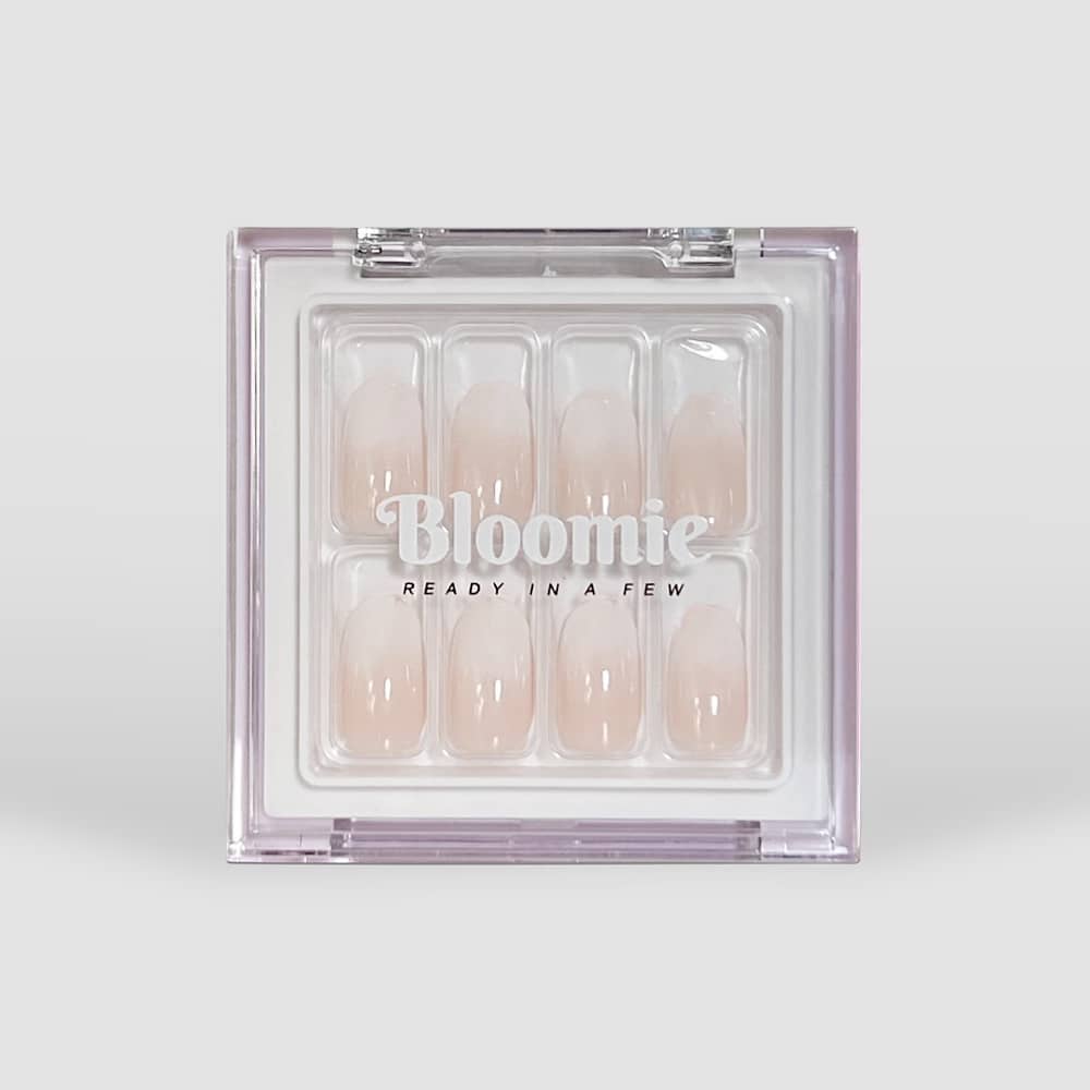 light pink ombre nails short length round shape